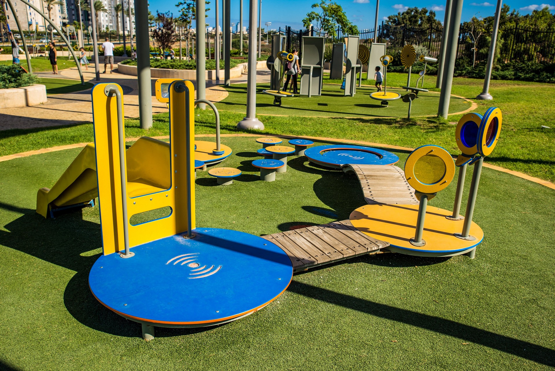 Safety Surfaces for Play Areas - ParkPlayer